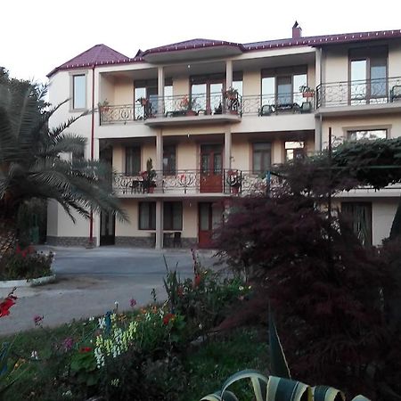 Guest House Vitali โกนิโอ ภายนอก รูปภาพ