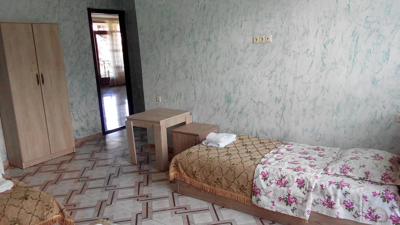 Guest House Vitali โกนิโอ ภายนอก รูปภาพ
